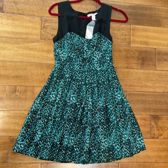 Forever 21 dress - Picture 3 of 6